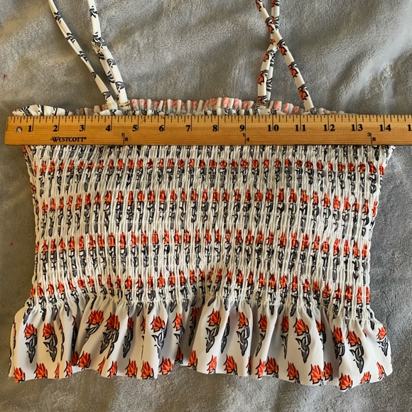 Ruffle lined flower print swim top size Large lined with removable cups - Picture 5 of 7